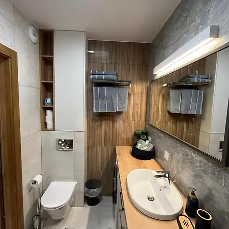 45 Apartman *