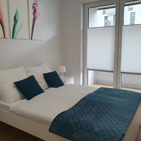 Apartman 45 *